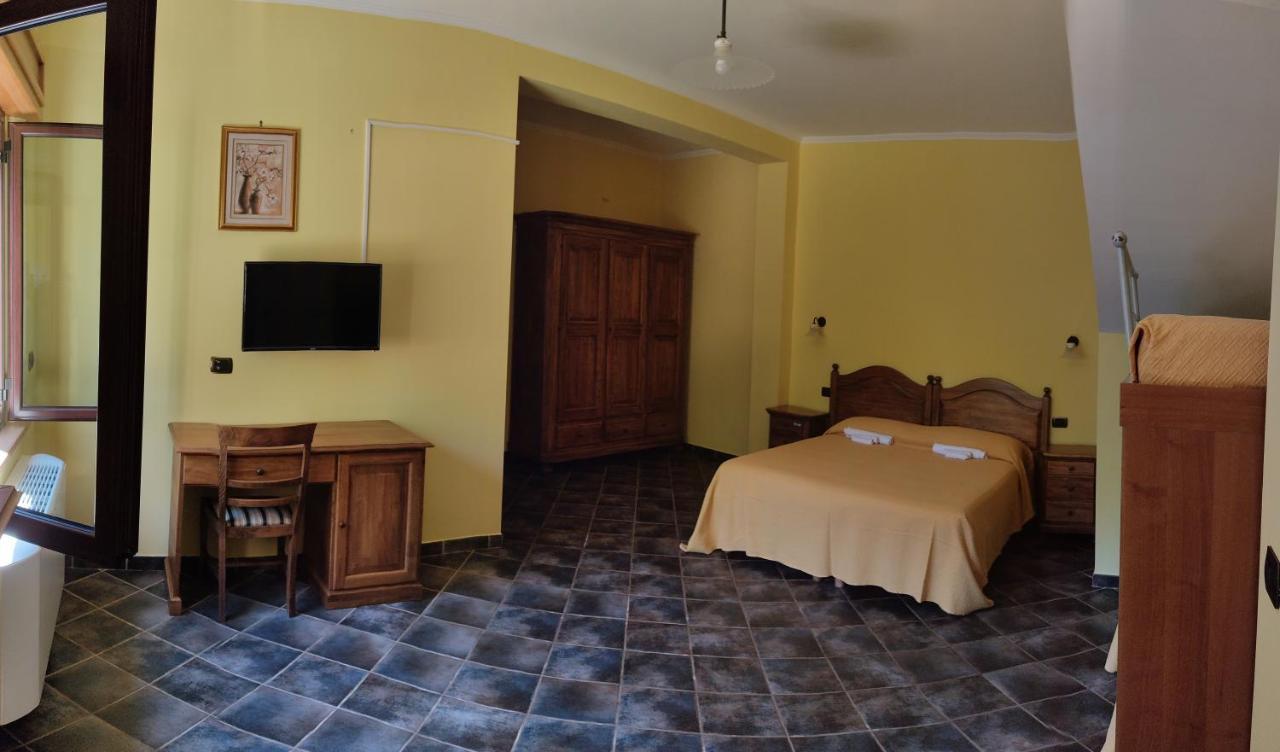 Agriturismo Roseto Villa Serra San Bruno Esterno foto