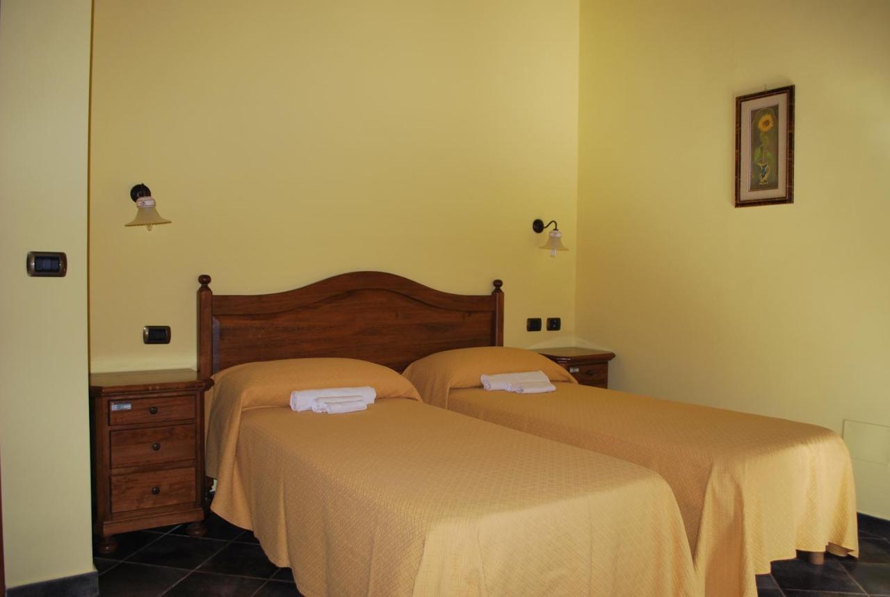Agriturismo Roseto Villa Serra San Bruno Esterno foto