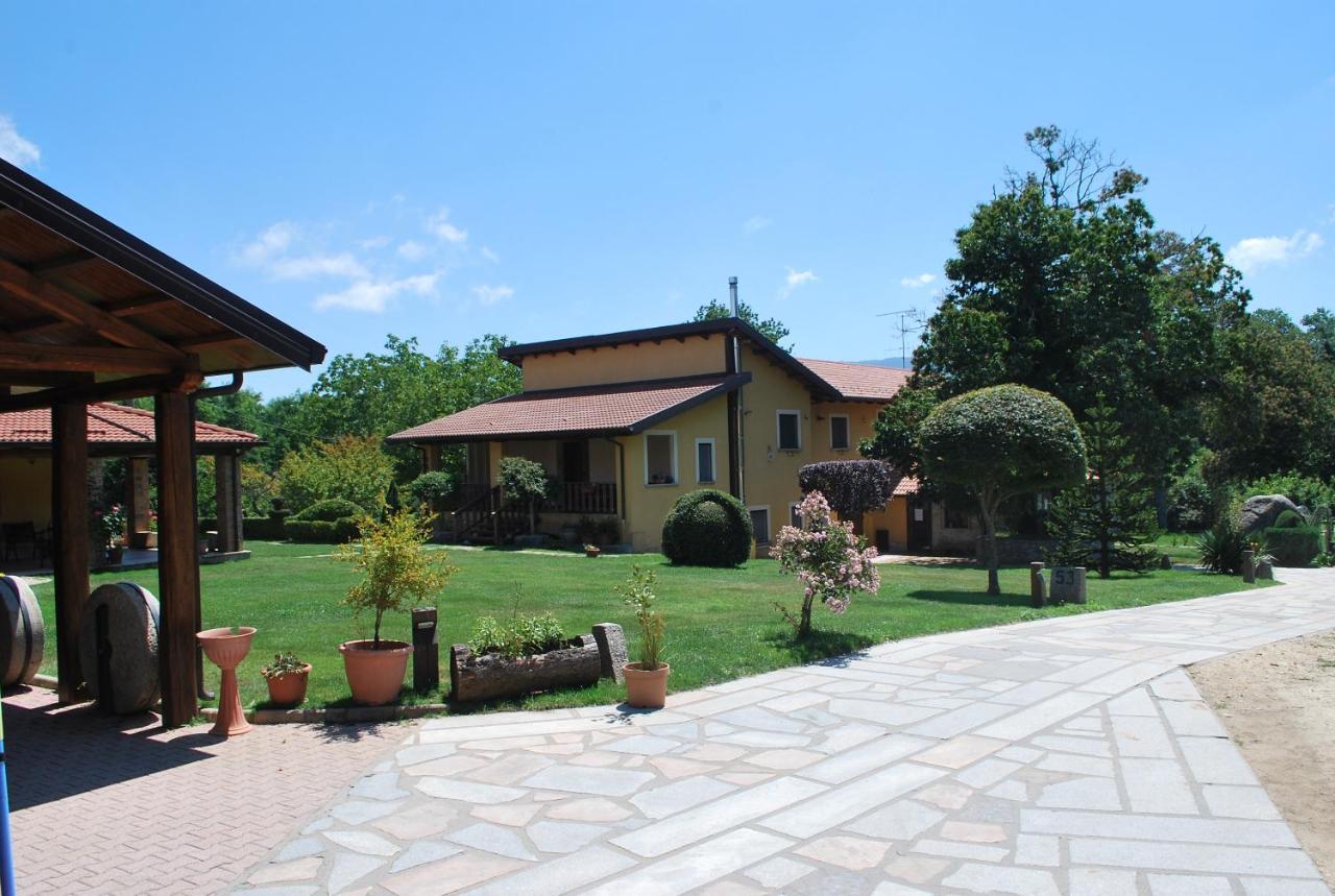 Agriturismo Roseto Villa Serra San Bruno Esterno foto